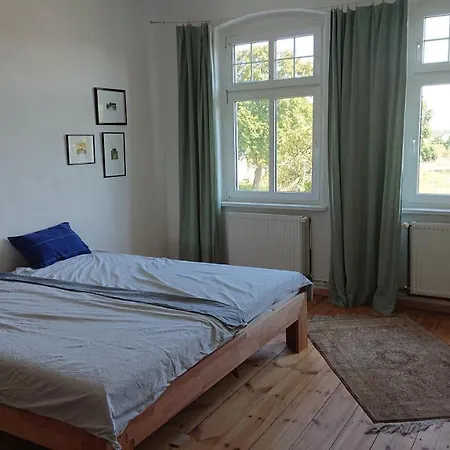 In Neustadt/dosse, Der Stadt Der Pferde Apartment Leddin